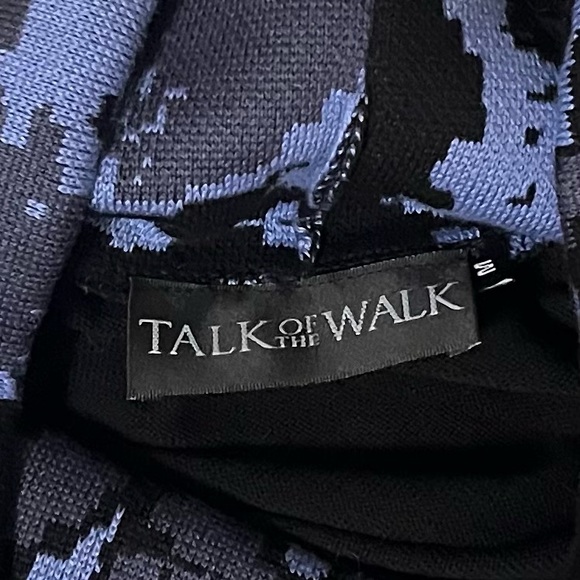 🏷️ totw • black & blue long sleeve sleeve turtleneck with aztec abstract print - Picture 10 of 16